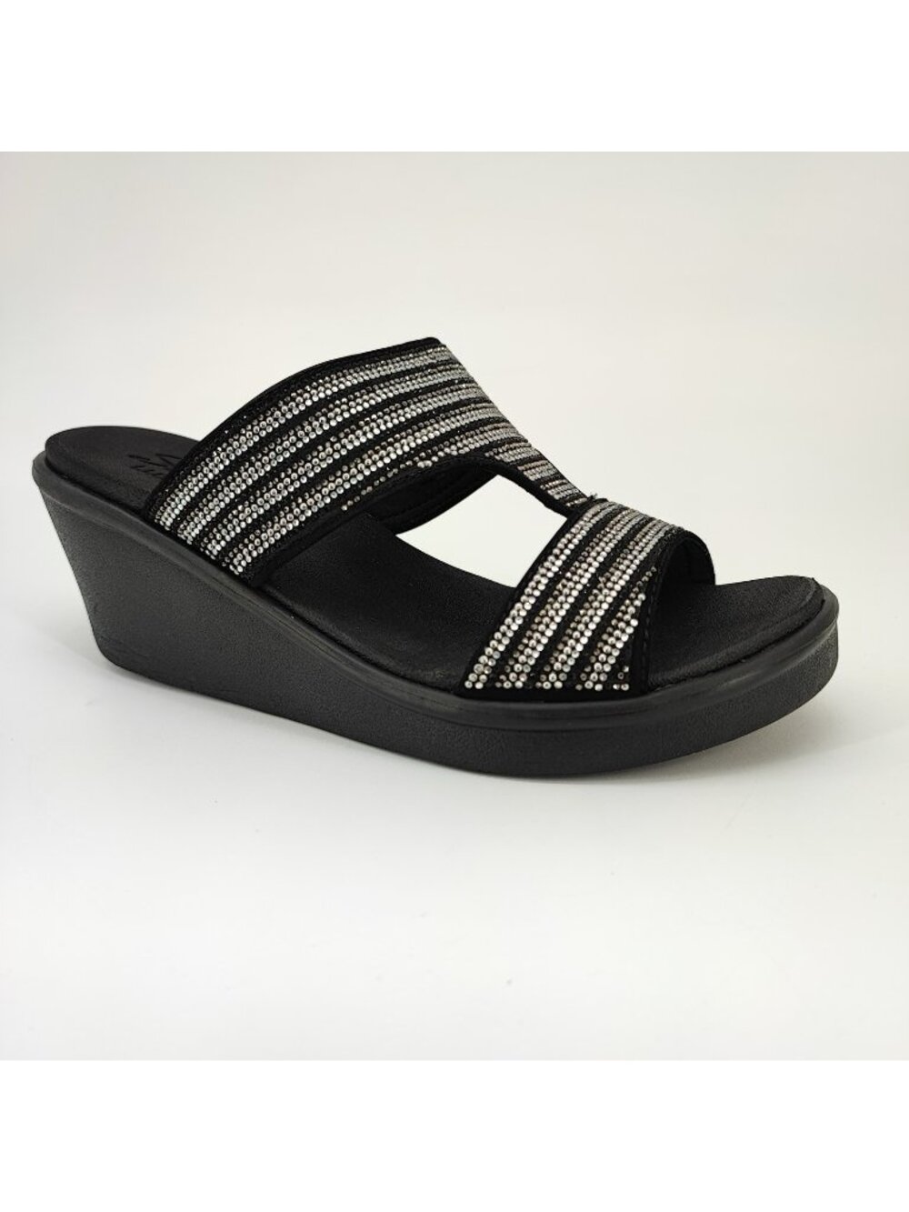 Skechers Luxe Foam Rumble Women's Size 8 US Sandals Synthetic Black Wedge Slide